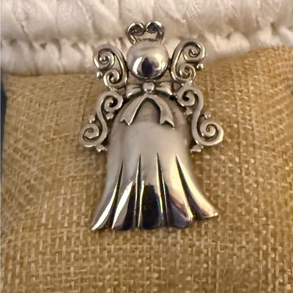 Sterling Silver Jewelry - Sterling Silver Angel Pendant or Pin Brooch